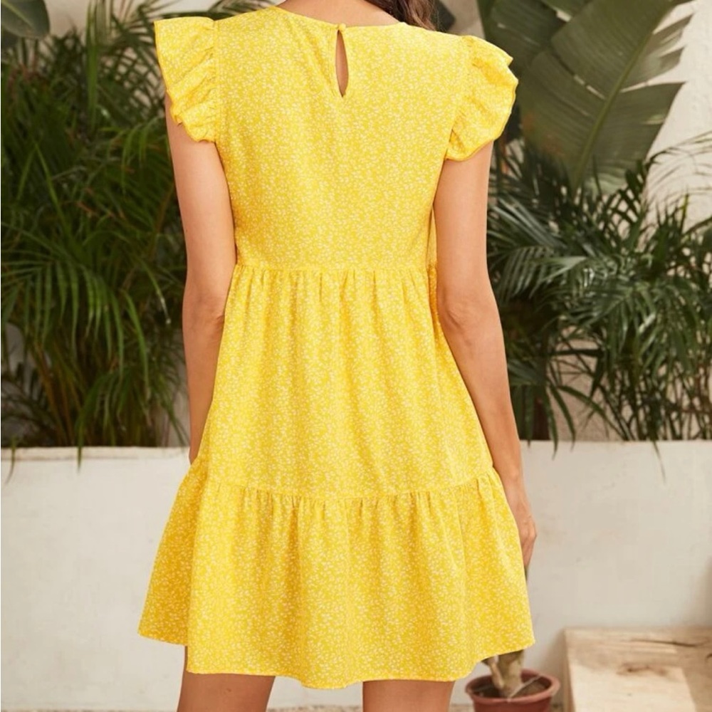 NWT- Emery Rose Butterfly Sleeve Dress Size Small - Picture 5 of 13